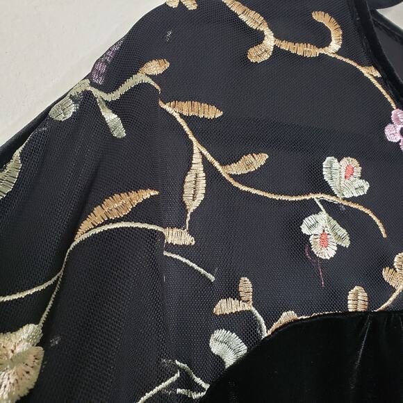 Pleione| Black Embroidered Mesh Velvet Blouse - Picture 3 of 10